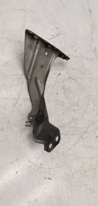 Audi A4 S4 B7 8E 8H Fender mounting bracket 8E0821135A