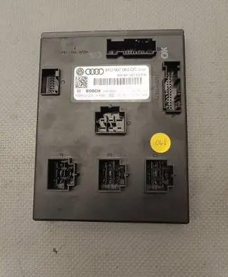 Audi A4 S4 B8 8K Comfort/convenience module 8K0907063DC 03016001 F005V01206