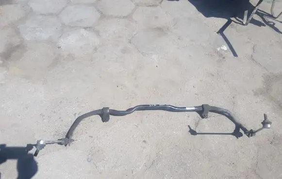 Volkswagen PASSAT B8 Front anti-roll bar/sway bar 3C0411303AC