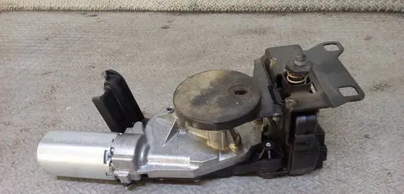 BMW 3 E90 E91 Rear window wiper motor 1397220905 61627208601