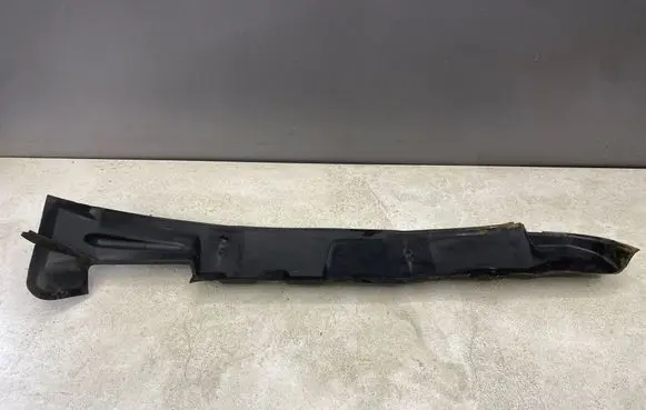 Audi A3 S3 8L Fender foam support/seal 8L0821112