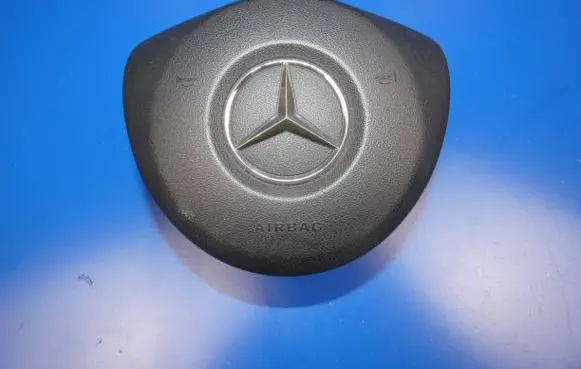 Mercedes-Benz C W205 Steering wheel airbag A0008602200 SZ16251280317