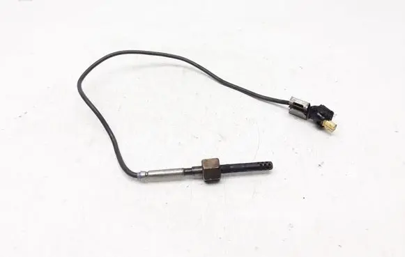 Mercedes-Benz E W212 Exhaust gas temperature sensor A0071536728