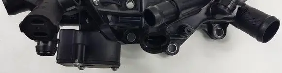 Thermostat/thermostat housing