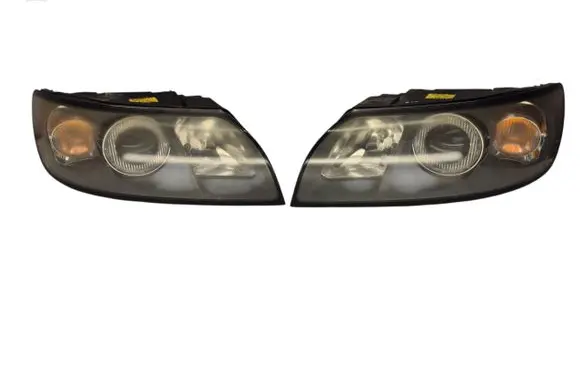 Volvo V50 Headlight/headlamp 30698886 30698885