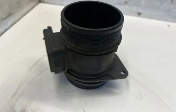 Peugeot 607 Mass air flow meter 9645948780