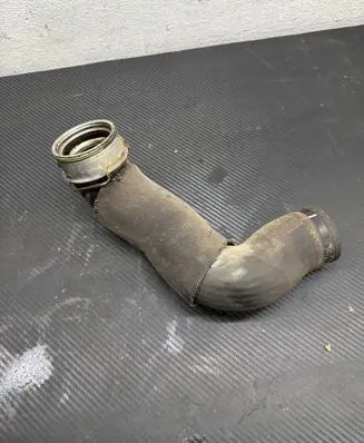 Mercedes-Benz A W169 Intercooler hose/pipe A1695280482