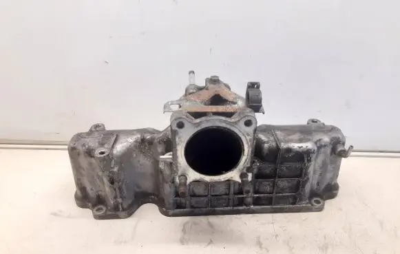Toyota Avensis T250 Intake manifold 171110R010