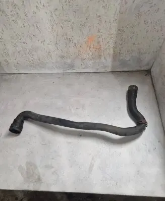 Ford Mondeo MK IV Engine coolant pipe/hose