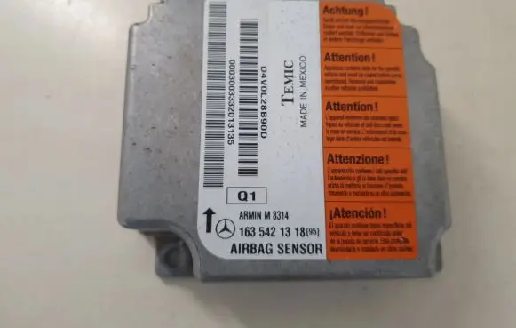 Mercedes-Benz ML W163 Airbag control unit/module 1635421318
