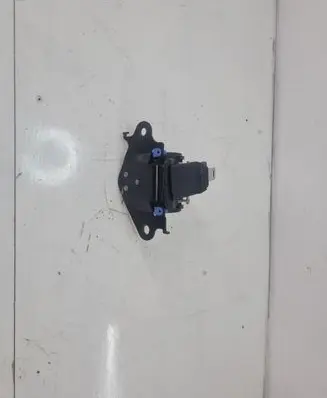 Opel Meriva A Middle seatbelt (rear) 