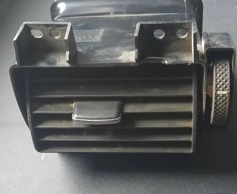 Ford Transit Dash center air vent grill 6C1119C682AC 7701 D1B1A