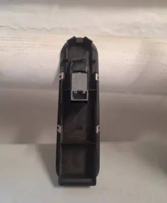 Volkswagen Amarok Electric window control switch 2H0867469J