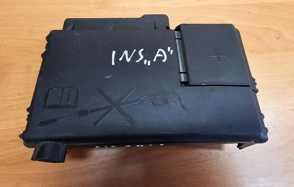 Opel Insignia A Fuse box set 13358923 15112011