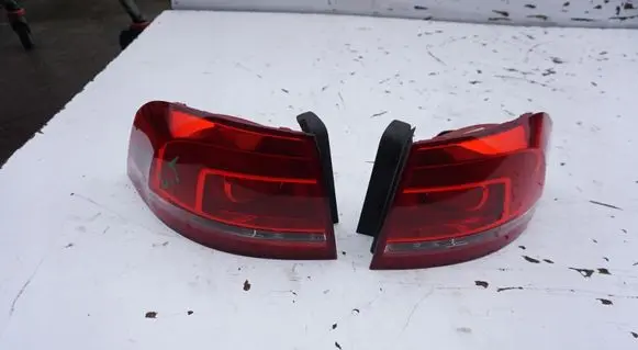 Volkswagen PASSAT B8 Rear/tail lights