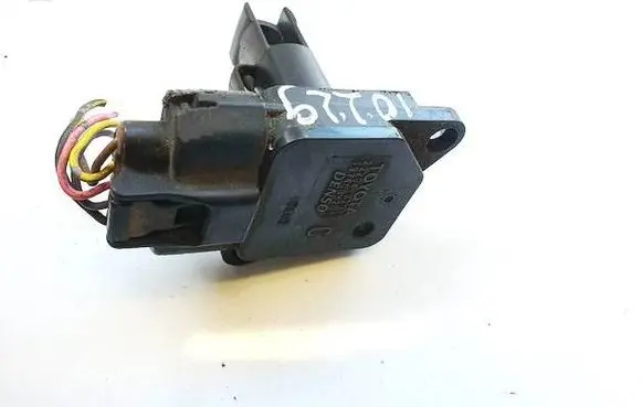 Toyota Yaris Mass air flow meter 2220422010