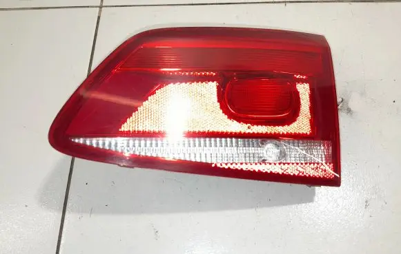 Volkswagen PASSAT B7 Tailgate rear/tail lights 3AF945094Q