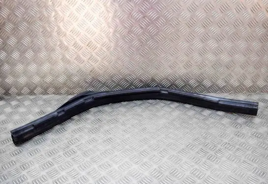 BMW 2 F22 F23 Engine compartment rubber 