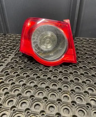 Volkswagen PASSAT B6 Rear/tail lights 3C5945095C