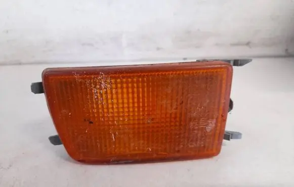 Volkswagen Golf III Front indicator light 1h0953156c