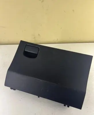 Toyota Yaris Glove box 555500D060