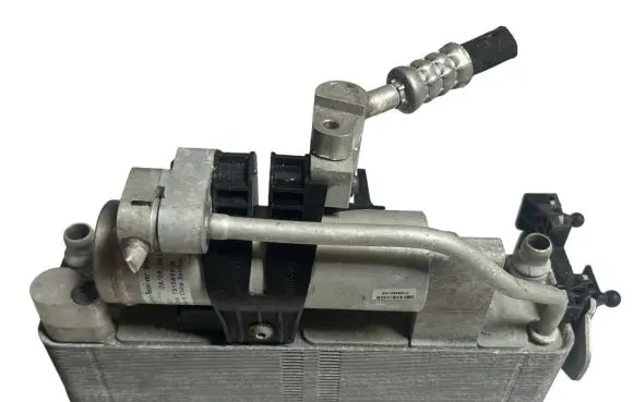 BMW 4 F32 F33 Air conditioning (A/C) air dryer 9338330 64509338330