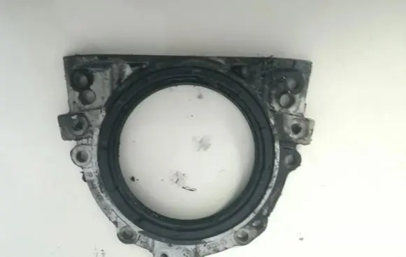 Volkswagen Vento other engine part 055103173b