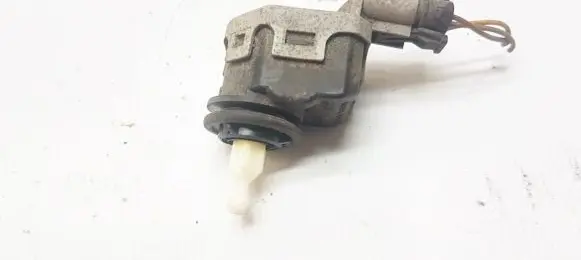 Headlight level adjustment motor