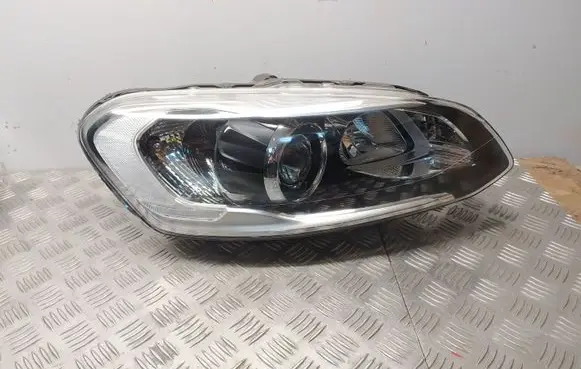 Volvo XC60 Headlight/headlamp 31420250