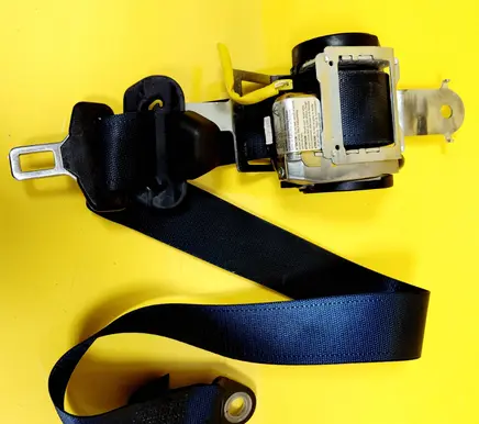 Opel Agila A Front seatbelt 0429040
