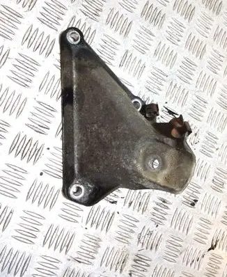 BMW 5 E60 E61 Engine mounting bracket 6769153