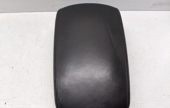 KIA Magentis Armrest SMJ38KF1