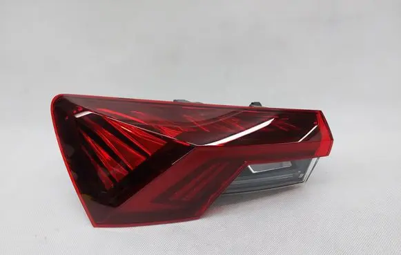 Skoda Octavia Mk4 Rear/tail lights 5E3945207A SP5E3945207A