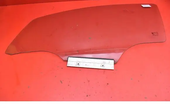 Opel Corsa E Front door window glass four-door 
