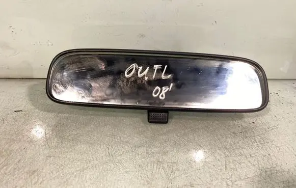 Mitsubishi Outlander Rear view mirror (interior)