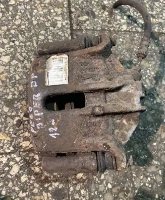 Peugeot Bipper Front brake caliper