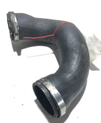Audi Q7 4L Intercooler hose/pipe