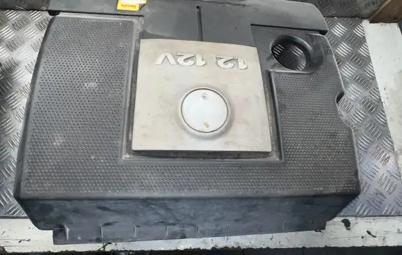 Volkswagen Cross Polo Engine cover (trim) 03E129607 44609265