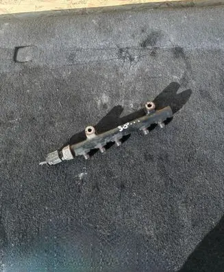 Peugeot 3008 I Fuel main line pipe 9685297580