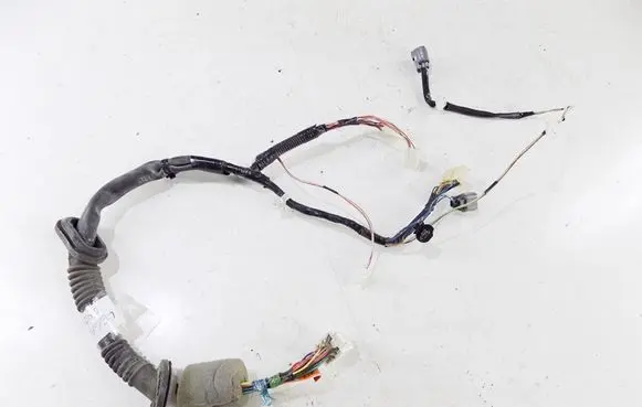 Subaru Legacy Front door wiring loom