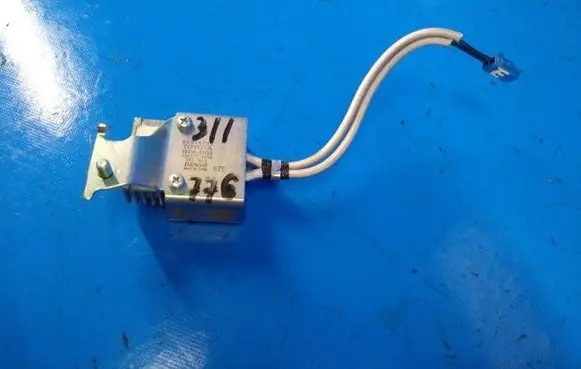 Toyota Prius (XW20) Heater blower motor/fan resistor 4453547050