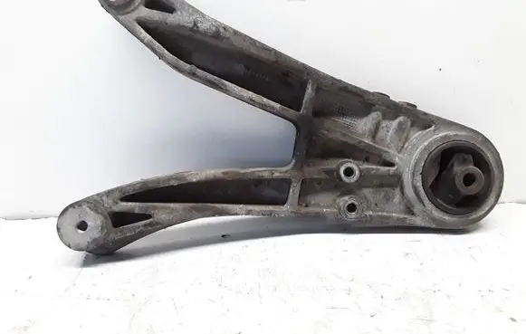 Volvo S70 V70 V70 XC Engine mounting bracket 3524347