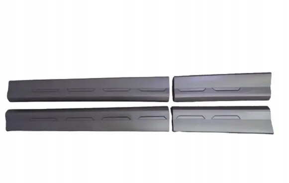 Audi Q2 - Front door trim (molding) 81A071328 81A853970F 81A071326A