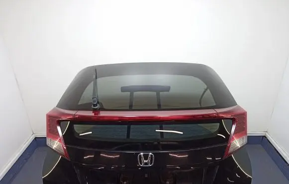 Honda Civic IX Tailgate/trunk/boot lid