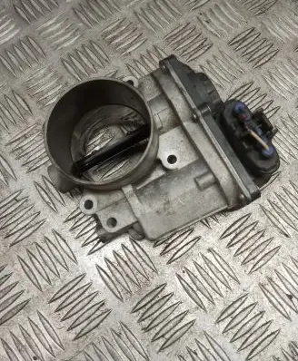 Subaru Legacy Throttle valve 16112AA260