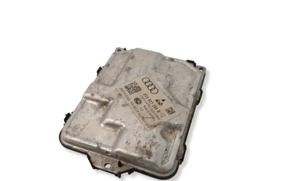 Volkswagen Tiguan Headlight ballast module Xenon 8V0907399B