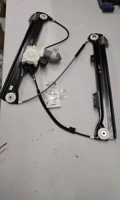 BMW 5 E60 E61 Front door window regulator motor 67626981142