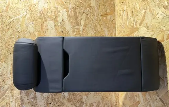 Porsche Macan (95B) Rear seat 