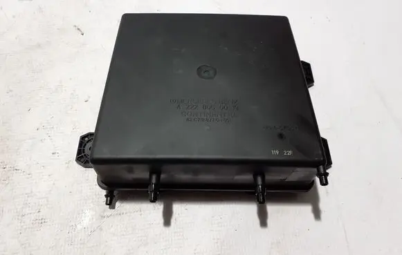 Mercedes-Benz S W223 Other engine bay part A2228050019
