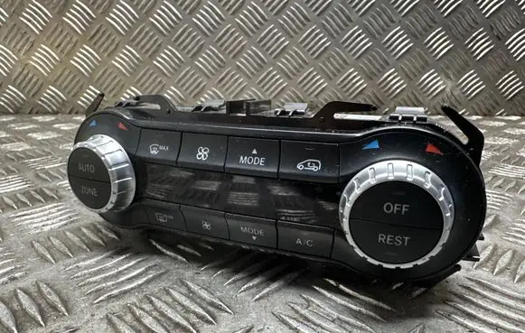 Mercedes-Benz A W176 Climate control unit A2469002408 A2469010805 5HB01044804